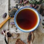 A rich black tea from the Yunnan province in China with hints of Cacao
