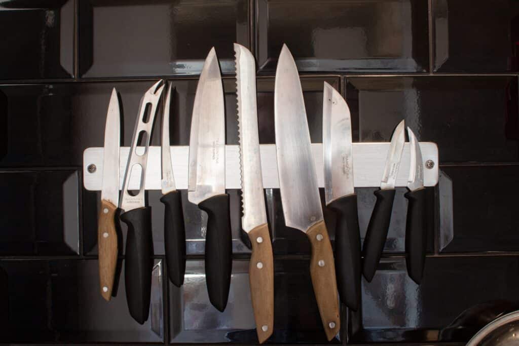 magnetic knives